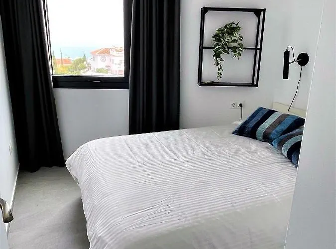 Colina Del Mar - With Heated Pool & Luxurious View Near The * Нерха