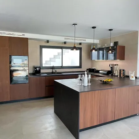 Villa Colina Del Mar - With Heated Pool & Luxurious View Near The Nerja