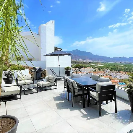 Вилла Colina Del Mar - With Heated Pool & Luxurious View Near The Нерха
