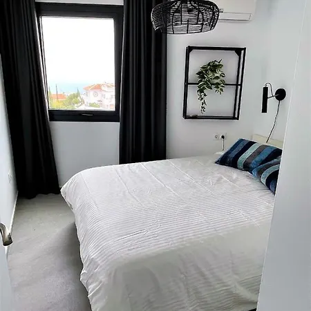 Colina Del Mar - With Heated Pool & Luxurious View Near The * Nerja